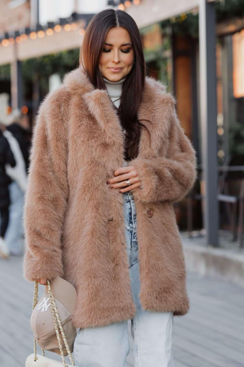 Γούνα Frank Ταμπά